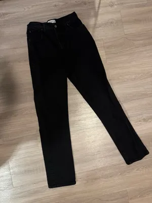 Abercrombie High-Rise Jeans 90s Straight thumbnail 2