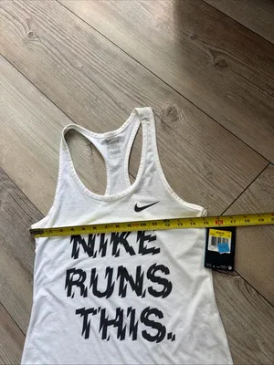 Nike Women's Size S Dri-FIT "Nike Runs This" Graphic Running Tank Top. NWT thumbnail 7
