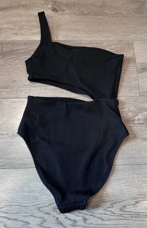 Aerie Black One Shoulder Cutout Textured Ribbed One Piece Swimsuit Size XSmall thumbnail 1
