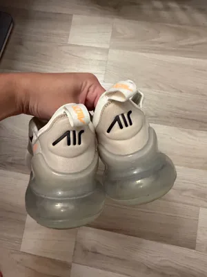 Nike Sneakers thumbnail 3