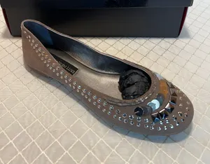 Steve Madden Luxe: L-Keep Taupe suede Flats with sequins, Size 7 thumbnail 1