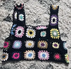 Crochet cropped tank Multiple thumbnail 1