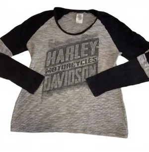 Harley-Davidson Motorcycles Woman’s L Madison Wisconsin Long Sleeve Raglan Tee thumbnail 1