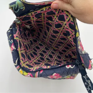 Vera Bradley “Floral Ribbons” Crossbody Hipster Bag Purse Quilted Retired thumbnail 10