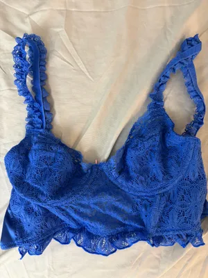 Pretty Little Thing Top thumbnail 1