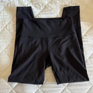 lululemon Wunder Train High-Rise Tight 25" thumbnail 1