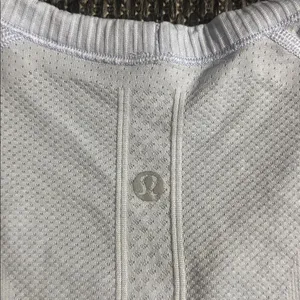 Lululemon Swiftly Tech Short Sleeve Crew Lavender Dusk Mesh Silverescent Size 8 thumbnail 4