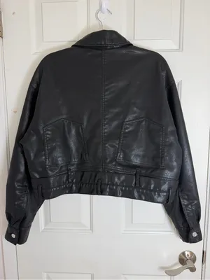 ZARA Black Faux Leather Snap-Front‎ Cropped Jacket Oversized thumbnail 3