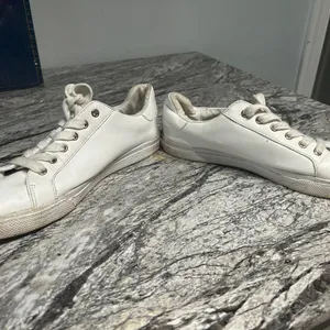 Tommy Hilfiger White Sneakers with Red and Blue Stripes thumbnail 9