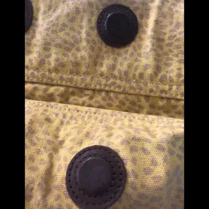 Fossil Large Wax Canvas Key-Per Shoulder Bag Tote Floral Print Pockets 15X14 thumbnail 10