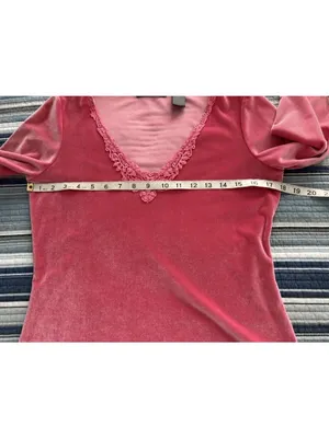 Liz Claiborne Women's Long Sleeve V-Neck Pink Velvet Top with Lace Trim Size S thumbnail 4