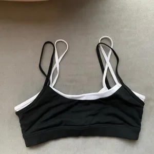 Alo Yoga Airbrush Double Up Bra Black/White XS thumbnail 2