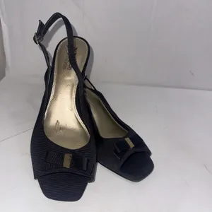 Coach & Four Black Classic Square Slingback Bow Minimalist Career Kitten Heels 9 thumbnail 15