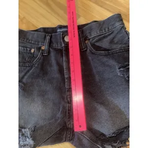 Aeropostale Women's Sz 6 Black Wash Denim 90s High Rise‎ Cut Off Shorts thumbnail 9