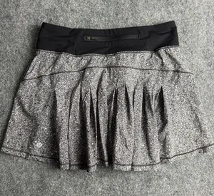 Lululemon 4 tall Circuit Breaker Skirt II Luminesce Splatter White Black Print thumbnail 1