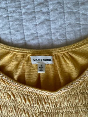 Yellow tank top thumbnail 2