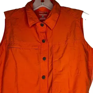 Mountain Hard‎ Wear Sleeveless Shirt thumbnail 2