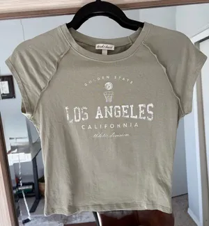 Derek Heart sage green Los Angeles graphic baby tee distressed cropped sz Large thumbnail 1