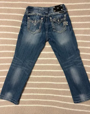 Capris thumbnail 3