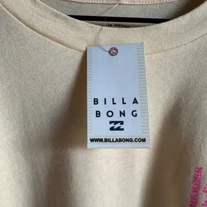 💛🆕Billabong Free Your Mind Yellow Long Sleeve Tee ✨NWT✨ thumbnail 4