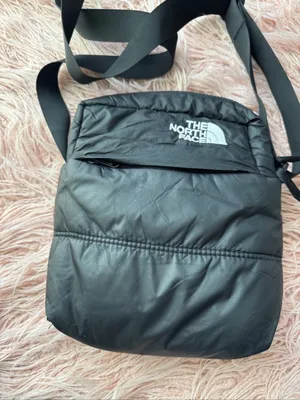 The North Face Black Crossbody Puffer Messenger Bag thumbnail 4