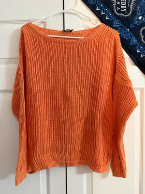 Salmon Sweater thumbnail 1