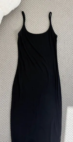 Amazon Black Maxi Dress Open Back thumbnail 1