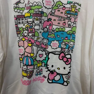 Hello Kitty Kawaii Festival Sanrio Puroland Anime Crewneck L thumbnail 2