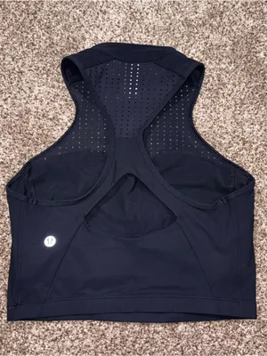 Lululemon Unleash Strength Bra Size 6 thumbnail 3