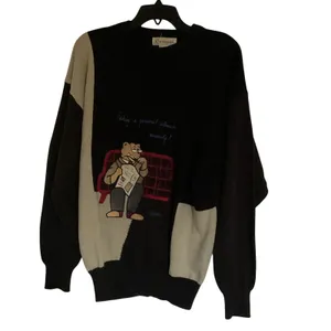 Vintage 90s Bear Sweater Knit Size S Made in Hong Kong Novelty Graphic Top thumbnail 3