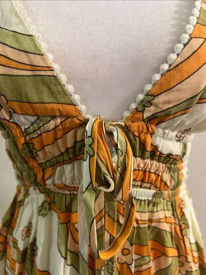 Retro mini dress thumbnail 2