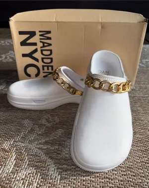 NWT in box NYC Madden White Slip-On Clog with Gold Chain thumbnail 1