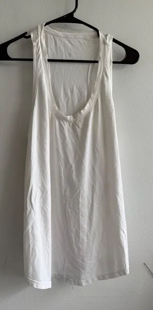 Lululemon‎ Womens White Racerback Scoop Neck Relaxed Fit Athletic Tank Top thumbnail 1