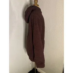 Free Planet Burgundy Sherpa Hoodie S Winter Cozycore Comfy Casual Streetwear NEW thumbnail 5