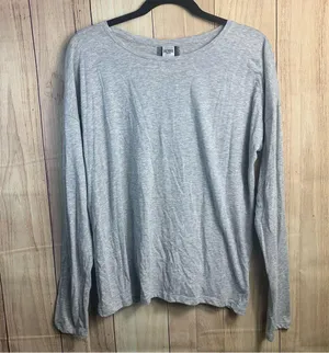 Victoria Sport Victoria's Secret Gray Long Sleeve Tee thumbnail 1