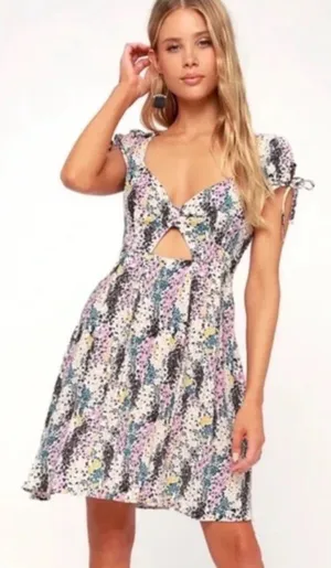 Free People miss right floral dress front key hole sz L thumbnail 1