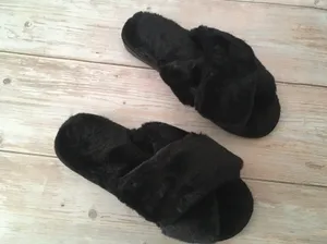 Plush Slippers, Size 7/8 Black thumbnail 5