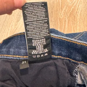 J Brand Selena Jeans Women's‎ Size 31 Dark Wash Denim Cropped Bootcut Casual thumbnail 5