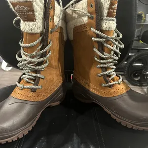 The North Face Shellista Water Proof Brown and Cream Snow Boots thumbnail 1