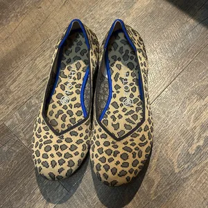 ROTHY'S Retired The Flat Cheetah Leopard US 8‎ Luxury Ballet Flats Red Stripe thumbnail 3