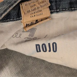 👖7 For All Mankind Womens 28 Dojo Jeans Light Wash Lightweight Crop Capri thumbnail 4