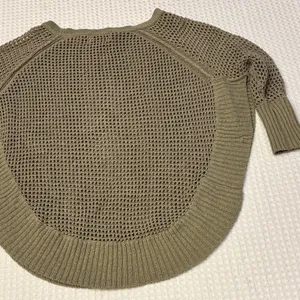 Anthropologie YOON Olive Green Open-Weave Crewneck Raglan Sleeve Poncho Sweater thumbnail 10