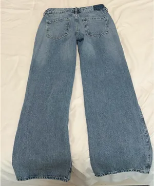 hollister blue wash jeans  thumbnail 3