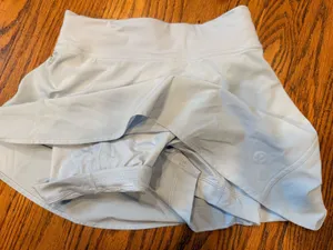 Lululemon Skirt thumbnail 3