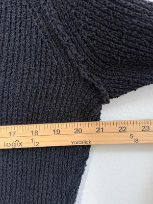 Free People Textured Knit V Neck Sweater Size Small Crop Black thumbnail 7