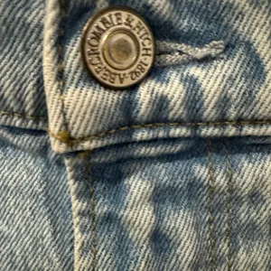 Abercrombie & Fitch The Slim Straight Ultra‎ High Rise Jeans Size 31/12 thumbnail 4