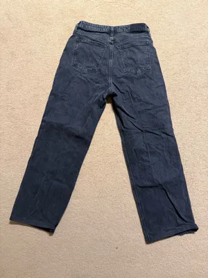 Abercrombie & Fitch Curve Love The 90s Relaxed Jean, High Rise in Black thumbnail 2