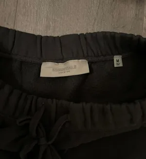 Essentials Skirt Gray Size M thumbnail 2