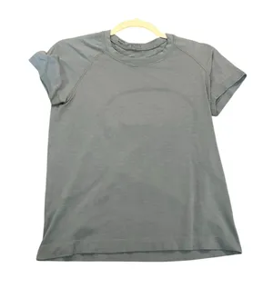 Grey lululemon too thumbnail 1