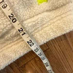 Old Navy snap front flurry crop Sherpa jacket size M thumbnail 8